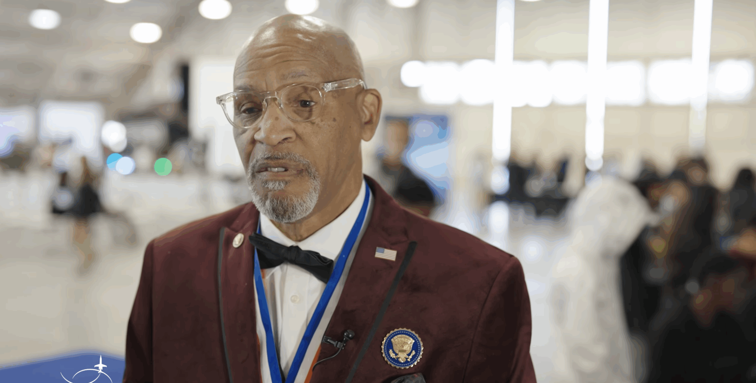  Retired United pilot honored by the White House